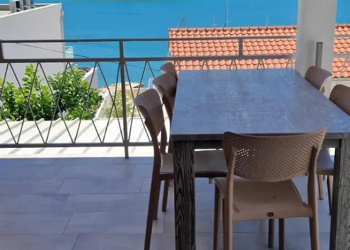 ヴィラ Mari ティスノ