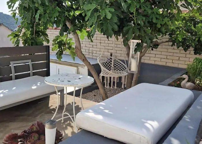 ヴィラ Mari ティスノ